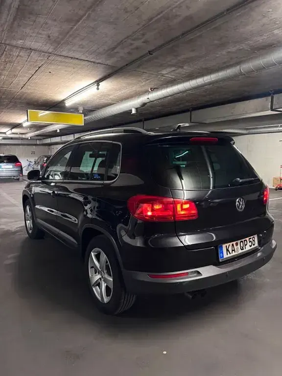 Gebraucht VW Tiguan Trendline 150 PS (110 kW) 2013 Schwarz SUV