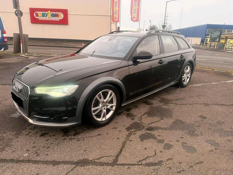 Schwarz Gebraucht 2015 Audi A6 Allroad Kombi | 16.900 € (Superpreis) - Bild 1/4
