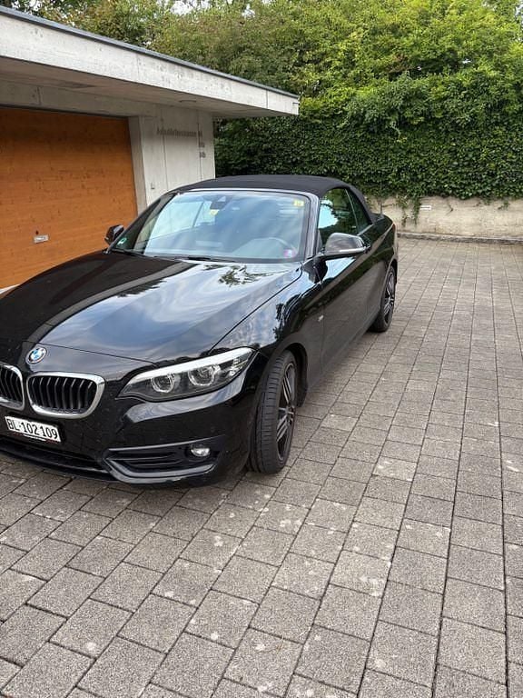 Schwarz Gebraucht 2018 BMW 220 Sport Line Cabrio | 15.999 € (Superpreis) - Bild 1/4