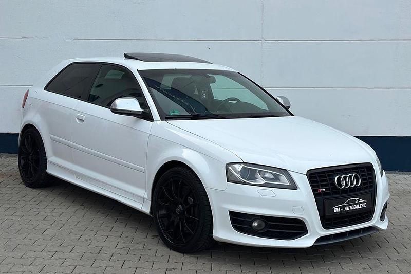 Gebraucht Audi S3 Sport 265 PS (194 kW) 2009 Weiß Kleinwagen