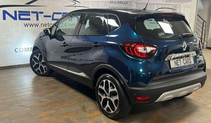 Gebraucht Renault Captur Intens 150 PS (110 kW) 2019 Blau SUV