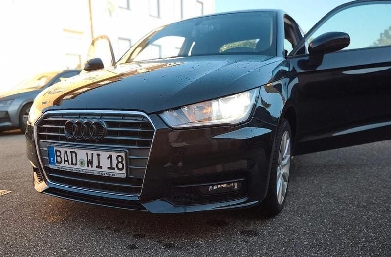 Gebraucht Audi A1 Sport 90 PS (66 kW) 2016 Schwarz Kleinwagen