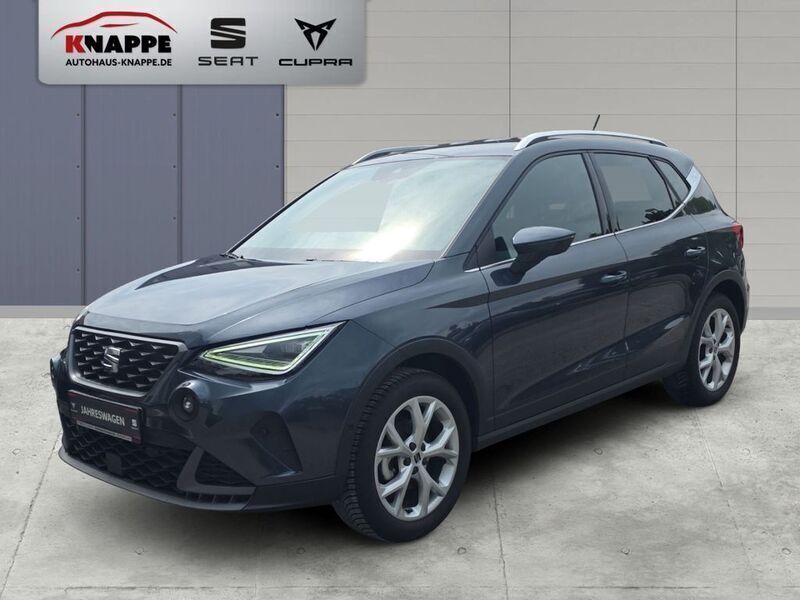 Grau Gebraucht 2024 Seat Arona FR SUV | 23.790 € (Etwas zu teuer) - Bild 1/4