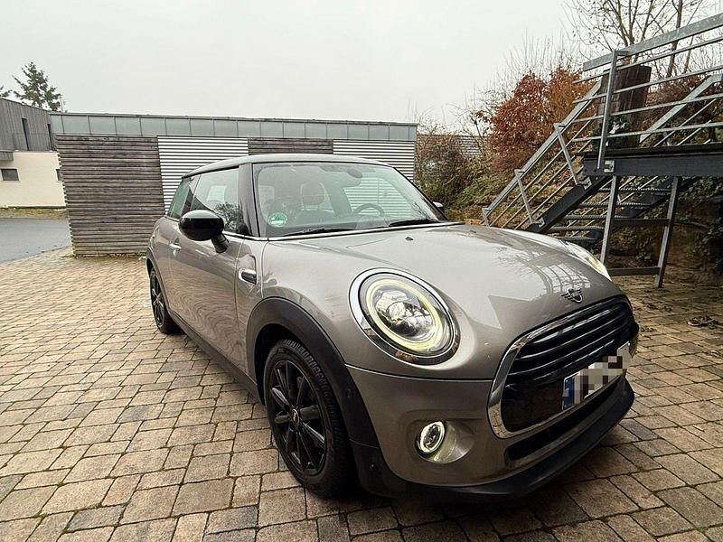 Gebraucht Mini Cooper Chili 136 PS (100 kW) 2019 Grau Kleinwagen