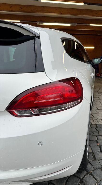 Gebraucht VW Scirocco 160 PS (117 kW) 2010 Weiß Coupé