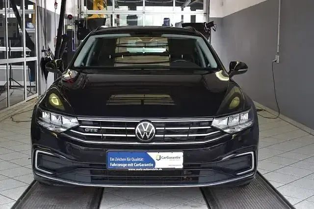 Gebraucht VW Passat GTE 218 PS (160 kW) 2022 Schwarz Kombi