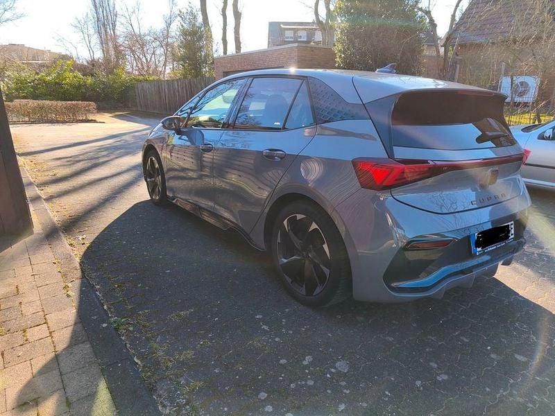 Gebraucht Cupra Born 150 kW (204 PS) 2023 Grau Kleinwagen