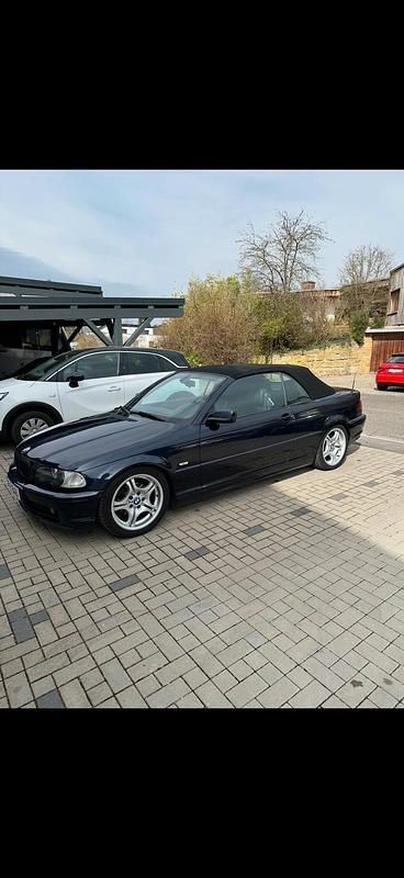 Gebraucht BMW 318 Cabriolet 150 PS (110 kW) 2002 Blau Cabrio