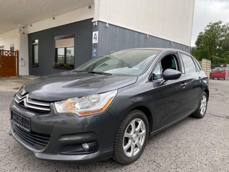 Gebraucht Citroën C4 SELECTION 150 PS (110 kW) 2012 Grau Kombi