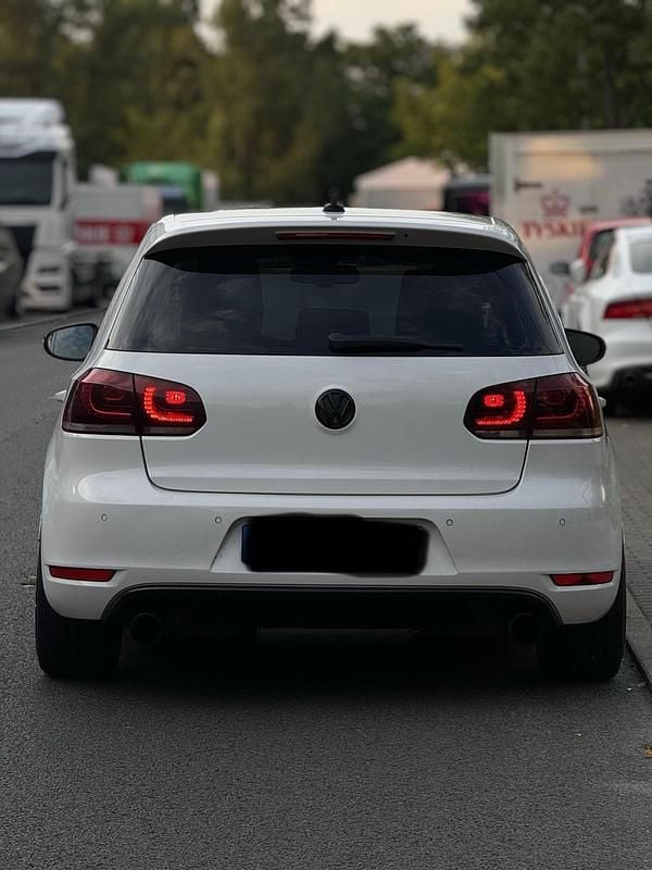 Gebraucht VW Golf VI Edition 235 PS (172 kW) 2011 Weiß Kleinwagen