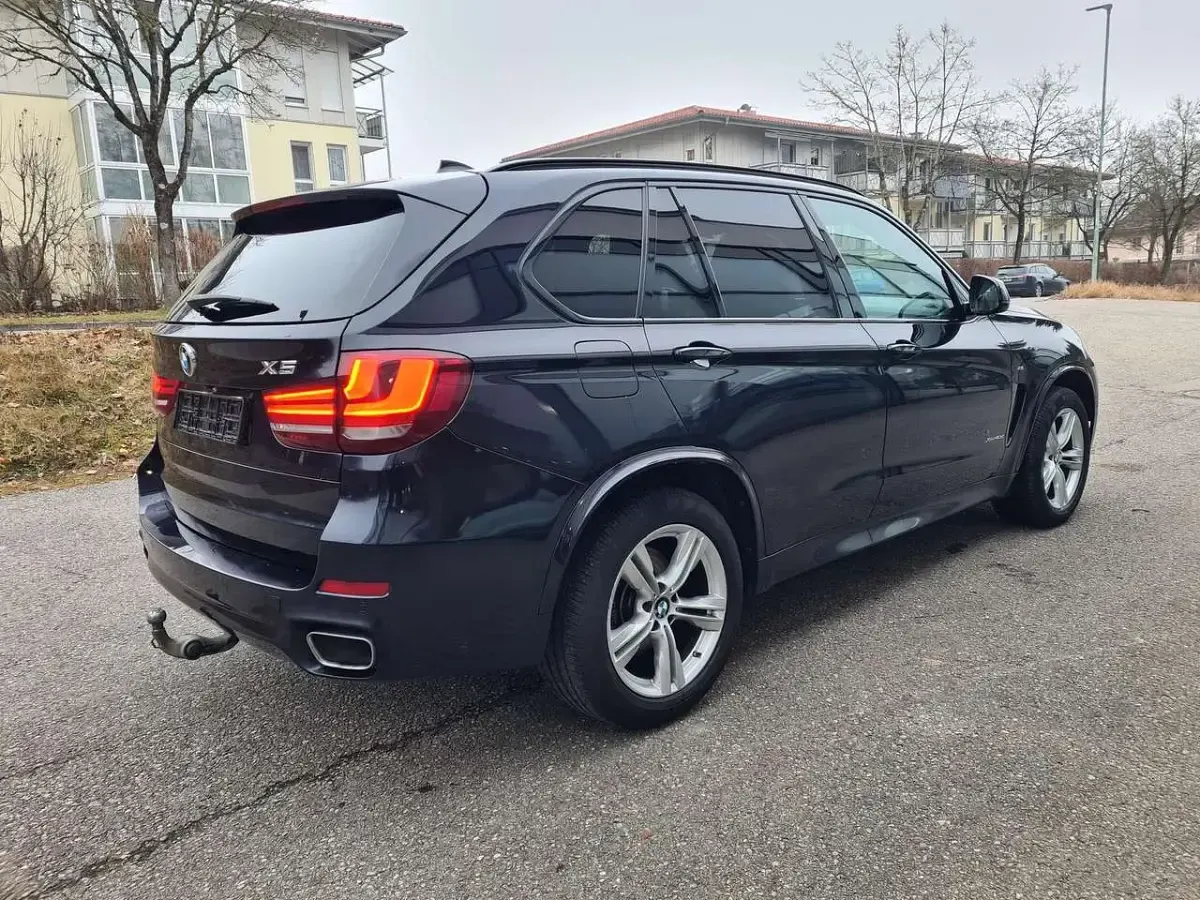 Gebraucht BMW X5 Comfort Edition 313 PS (230 kW) 2018 Carbonschwarz metallic SUV