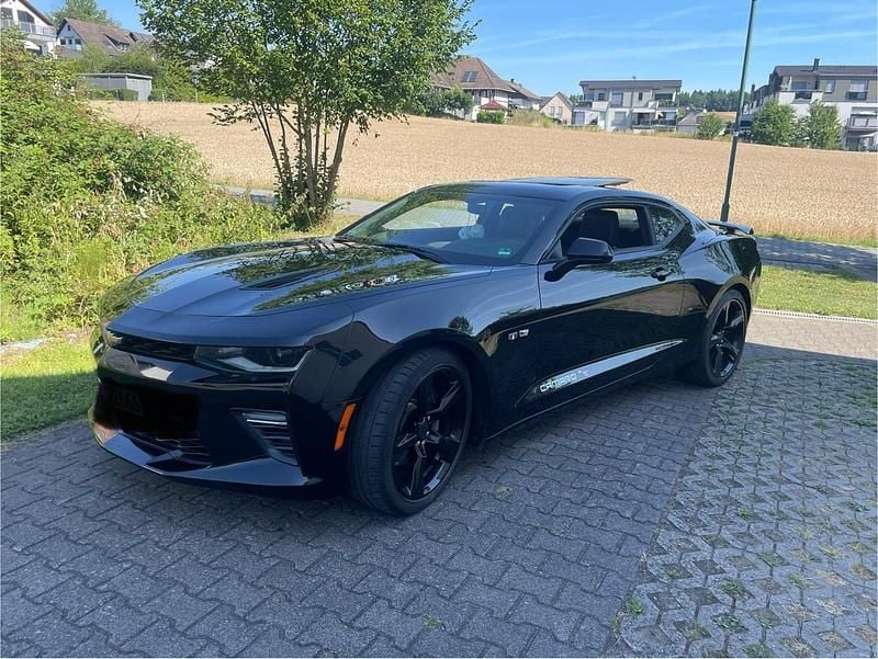 Schwarz Gebraucht 2017 Chevrolet Camaro SS Coupé | 38.550 € - Bild 1/4