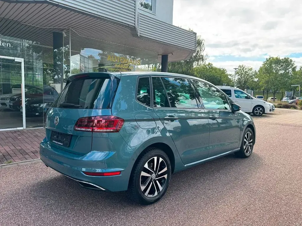 Gebraucht VW Golf VII IQ Drive 150 PS (110 kW) 2020 Petroleum blue metallic Van / Kleinbus