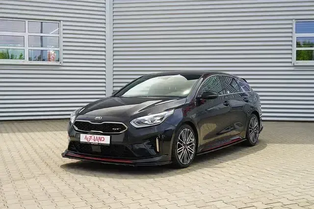 Gebraucht Kia ProCeed GT 204 PS (150 kW) 2021 Deluxeweissmet. Kombi