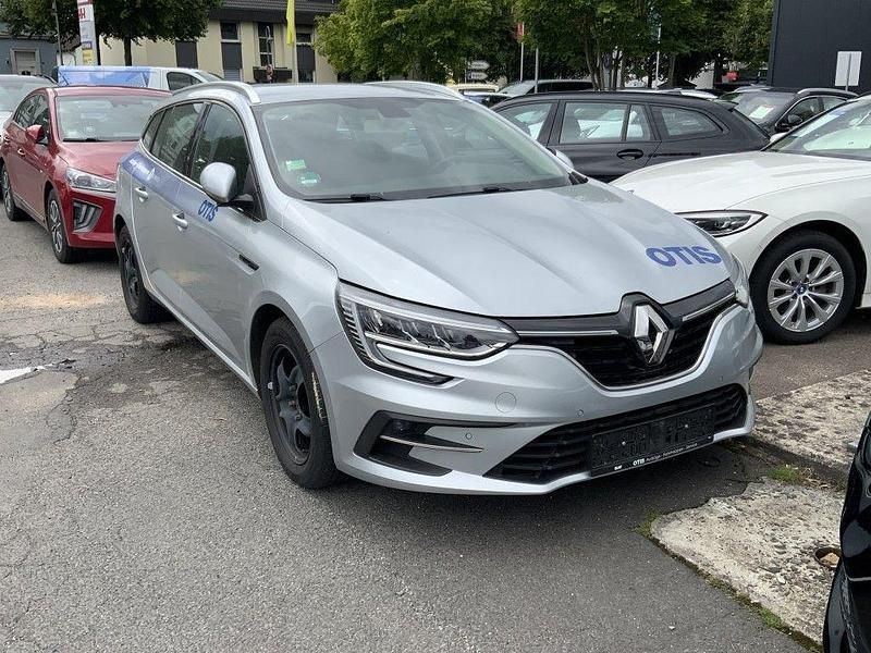 Grau highland grey Gebraucht 2021 Renault Mégane IV Business Limousine | 12.500 € (Guter Preis) - Bild 1/3