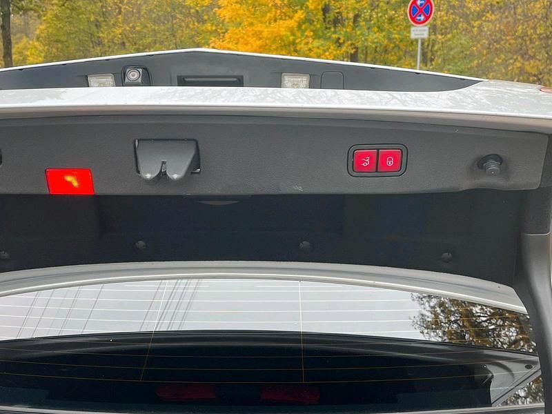 Gebraucht Mercedes E350 306 PS (225 kW) 2015 Silber Limousine