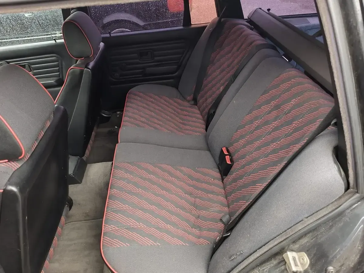 Gebraucht BMW 318 1991 Schwarz Kombi