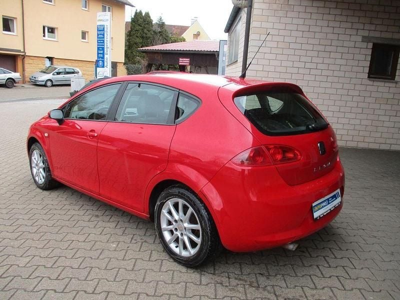 Gebraucht Seat Leon Reference 102 PS (75 kW) 2008 Rot Kleinwagen