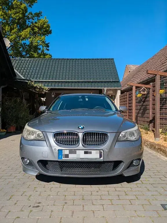 Second-hand BMW 525 177 CP (130 kW) 2006 Argintiu Break