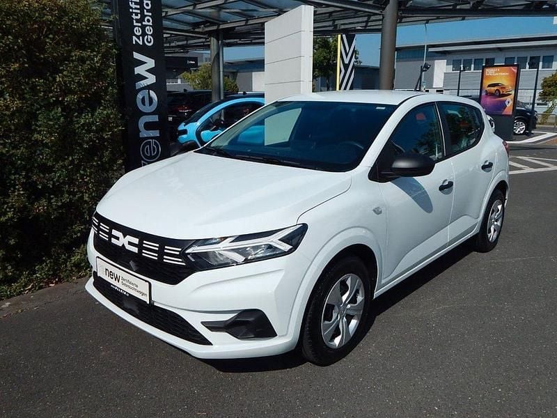 Weiß Gebraucht 2023 Dacia Sandero Kleinwagen | 13.540 € (Superpreis) - Bild 1/4