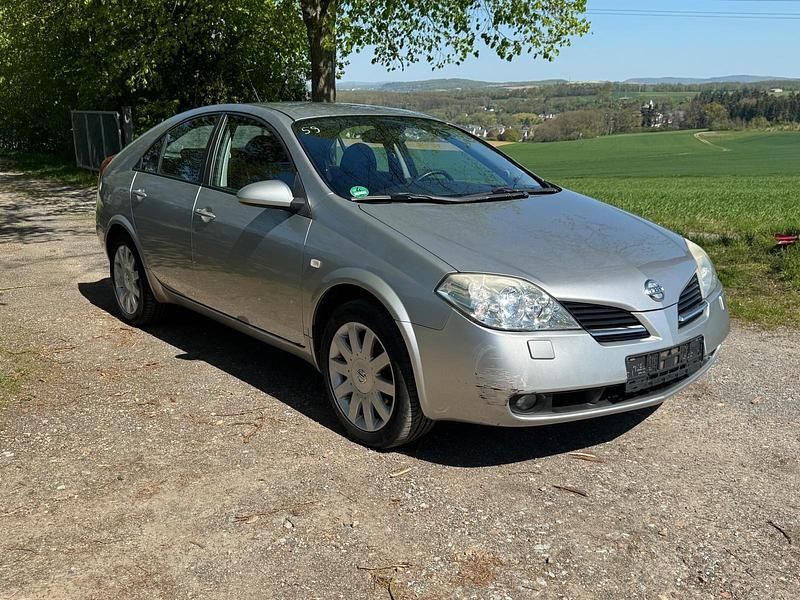 Gebraucht Nissan Primera 140 PS (102 kW) 2002 Silber Limousine