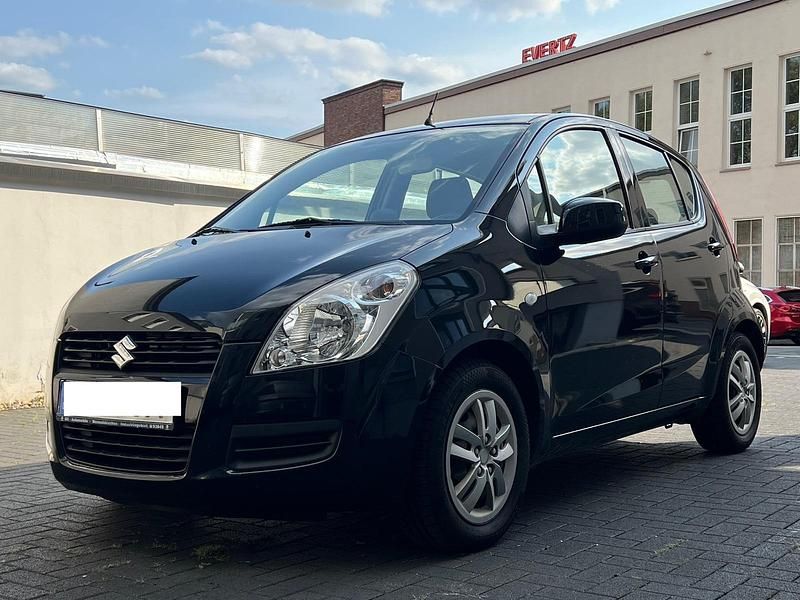 Schwarz Gebraucht 2012 Suzuki Splash Kleinwagen | 2.500 € (Fairer Preis) - Bild 1/4