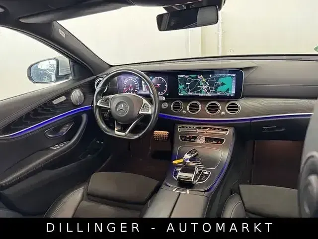 Gebraucht Mercedes E220 AMG line 194 PS (142 kW) 2018 Silber Limousine