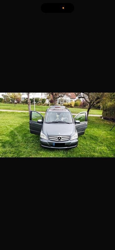 Gebraucht Mercedes Viano 224 PS (164 kW) 2012 Grau Van / Kleinbus