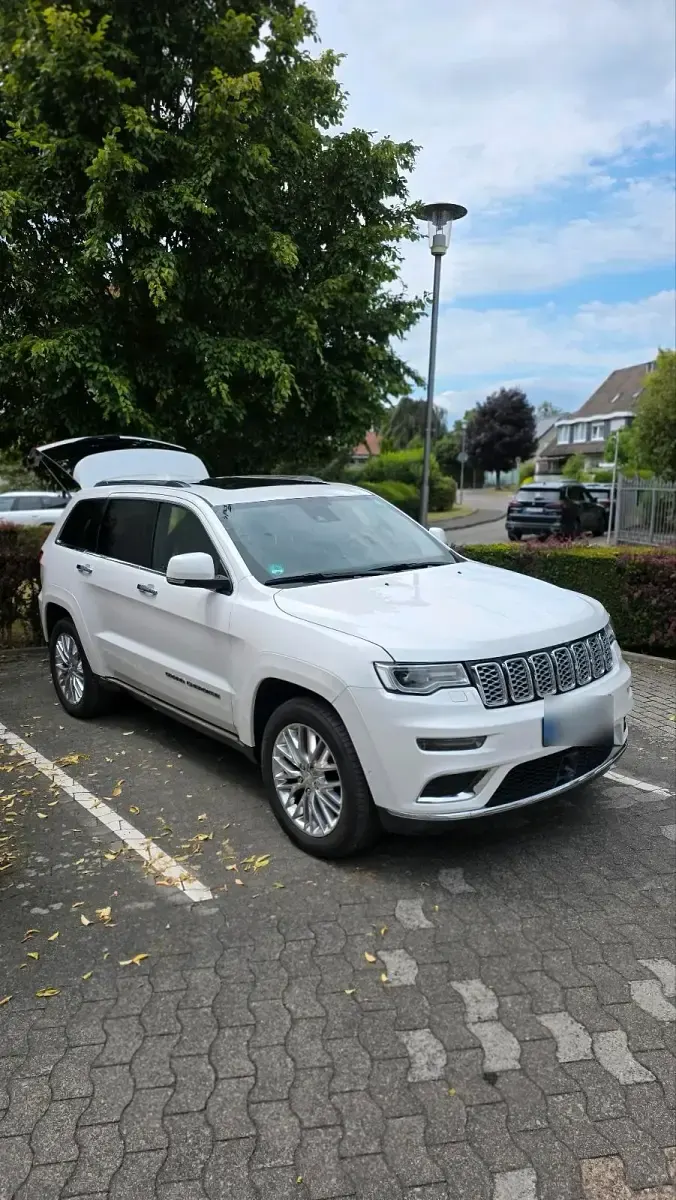 Gebraucht Jeep Grand Cherokee Summit 252 PS (185 kW) 2017 Weiß SUV