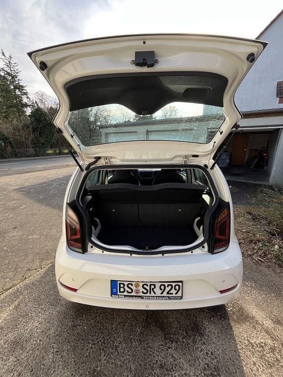 Gebraucht VW up! move up! 60 PS (44 kW) 2018 Weiß Kleinwagen