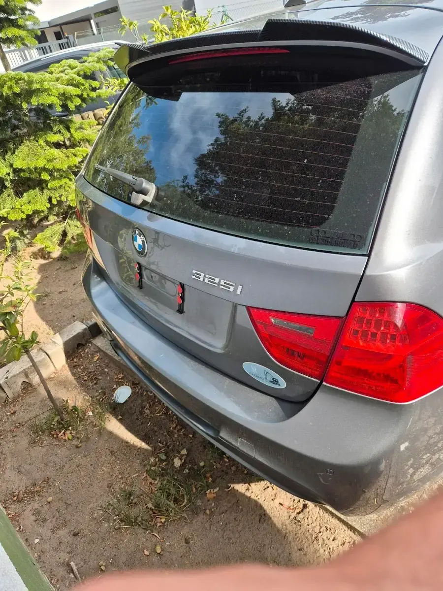 Gebraucht BMW 325 218 PS (160 kW) 2008 Grau Kombi