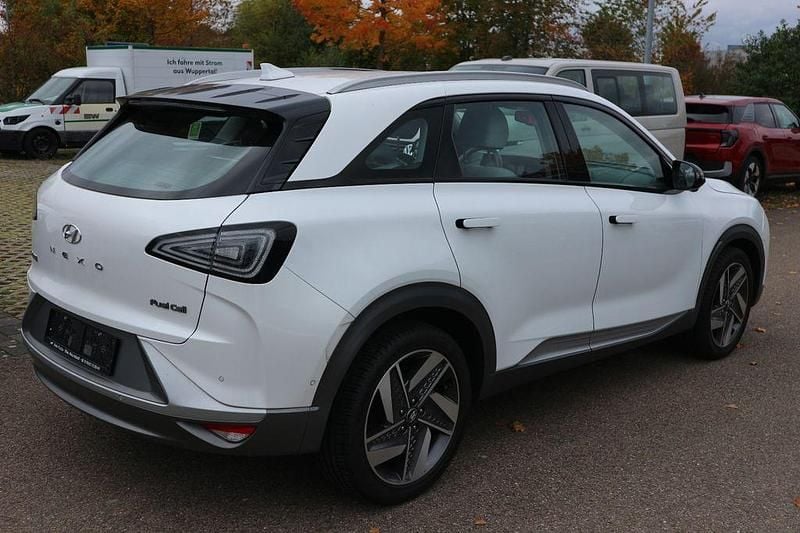 Gebraucht Hyundai Nexo Premium 163 PS (119 kW) 2022 Weiß SUV