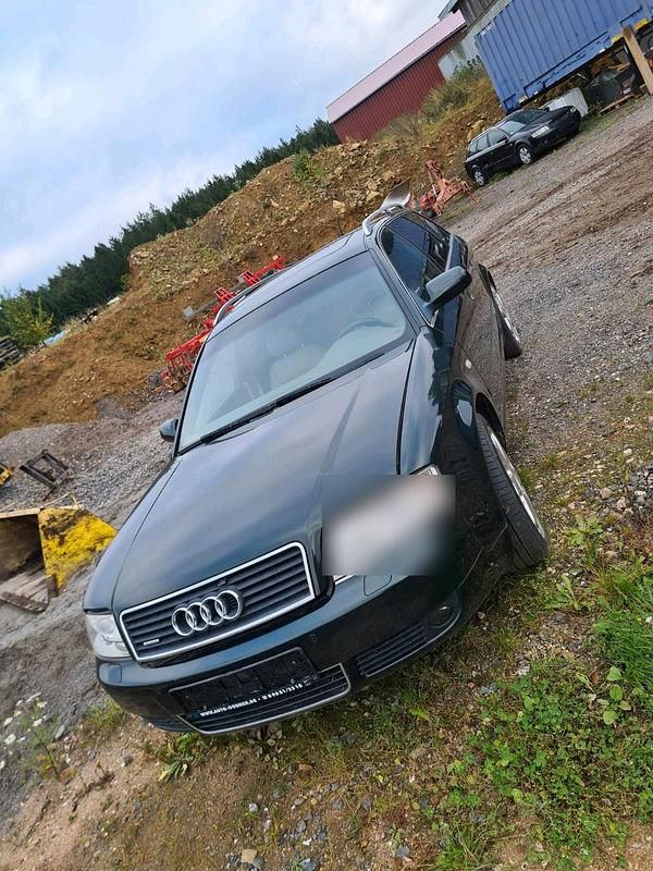 Grün Gebraucht 2003 Audi A6 Kombi | 1.700 € (Superpreis) - Bild 1/4