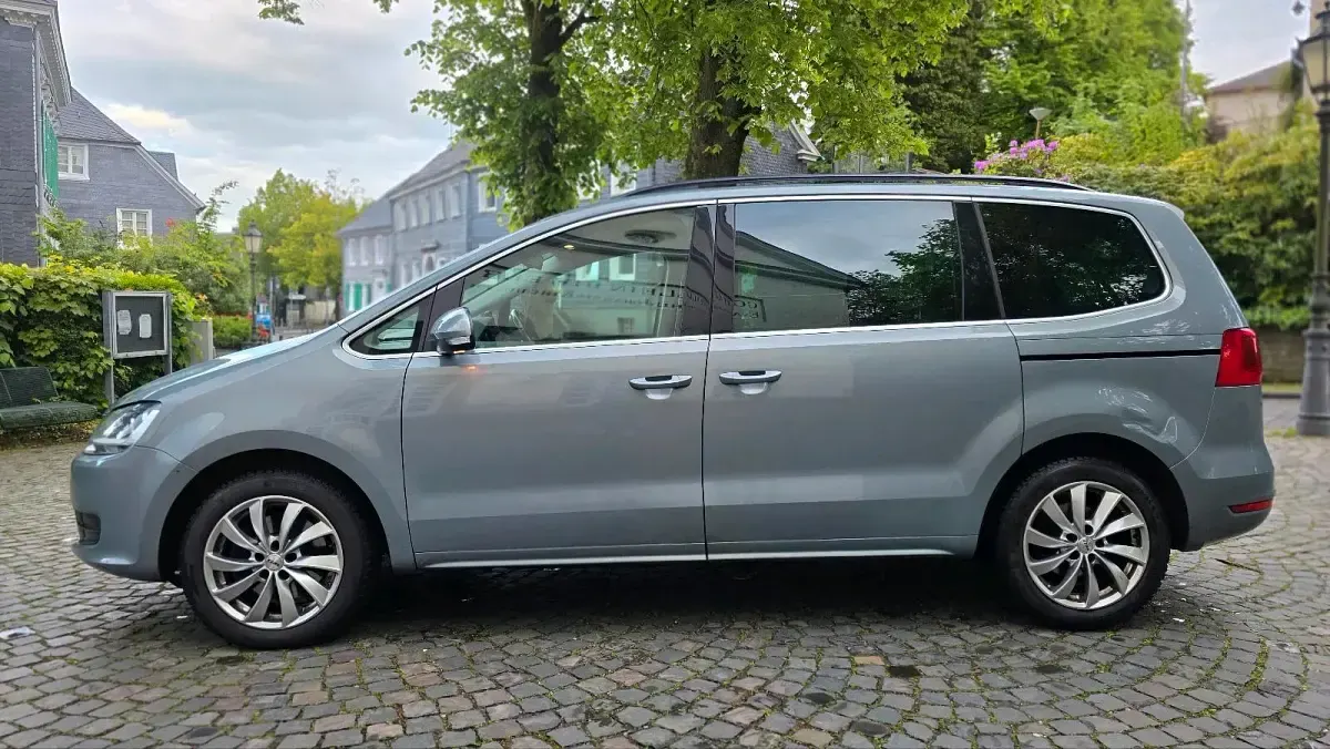 Brugt VW Sharan 140 HK (102 kW) 2013 Grå MPV