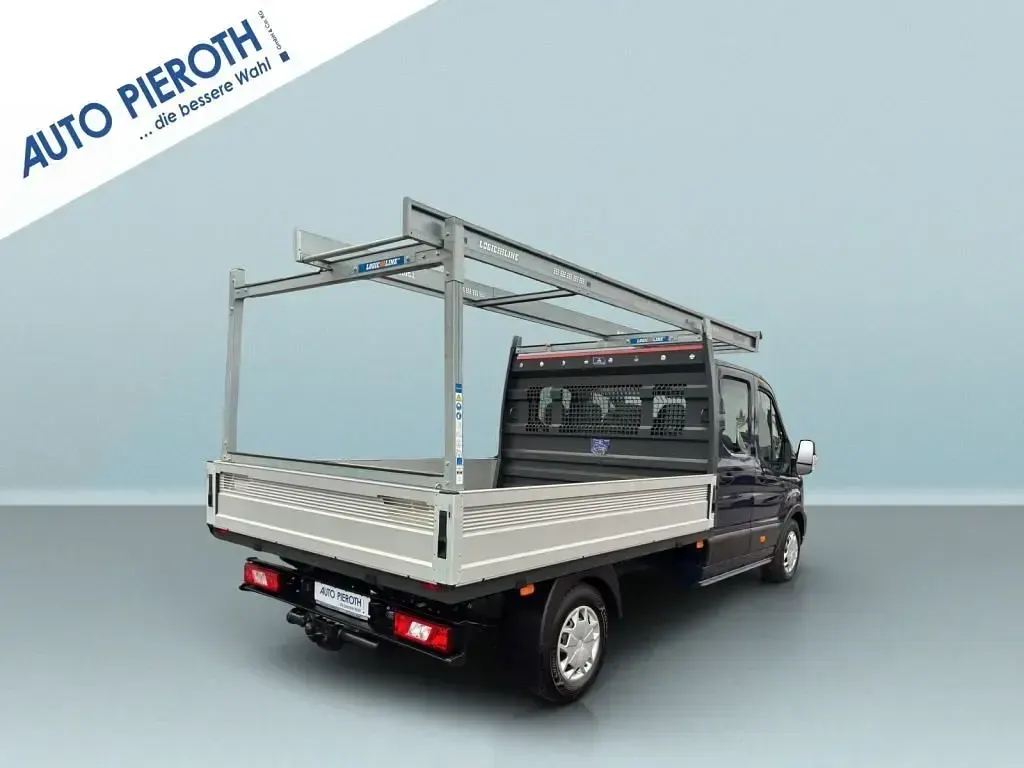 Gebraucht Ford Transit Trend 131 PS (96 kW) 2024 Blazer blau Limousine