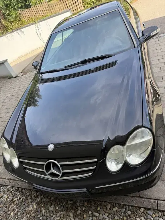 Gebraucht Mercedes CLK220 Avantgarde 150 PS (110 kW) 2008 Schwarz Coupé