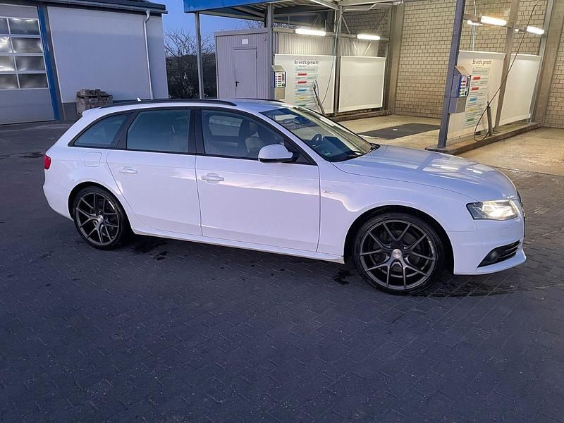 Gebraucht Audi A4 S-Line 190 PS (139 kW) 2011 Weiß Kombi