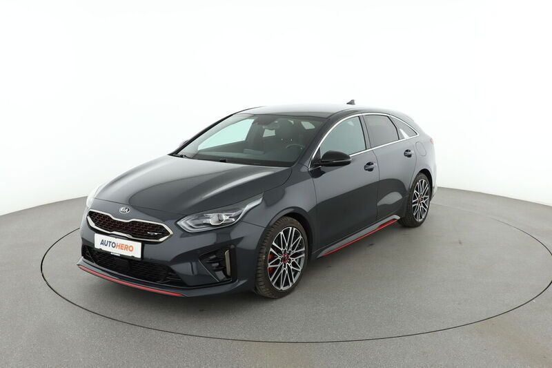 Grau Gebraucht 2021 Kia ProCeed Kleinwagen | 26.390 € (Fairer Preis) - Bild 1/4