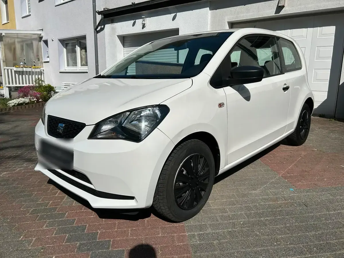 Używany Seat Mii 60 KM (44 kW) 2016 Biały Hatchback