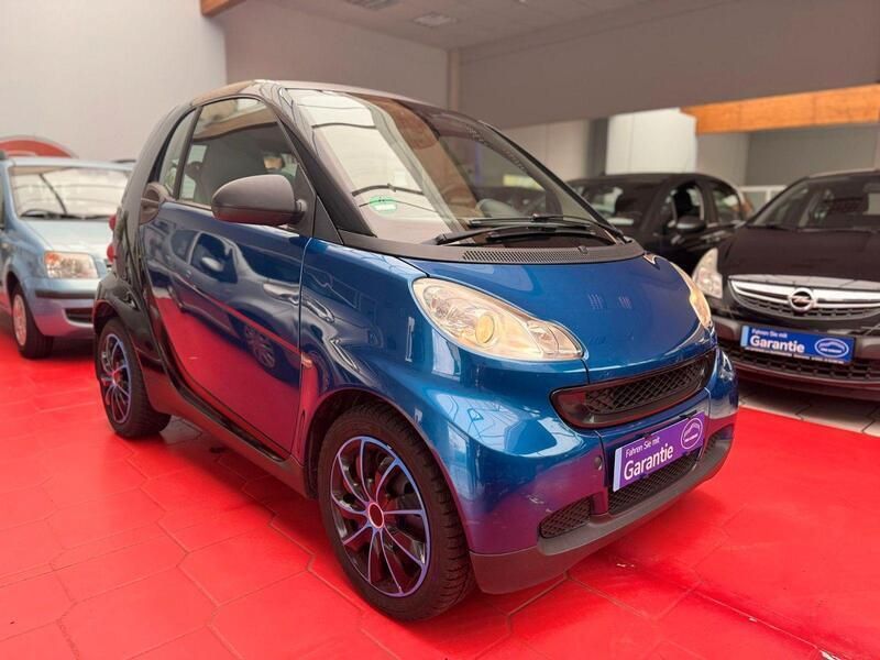 Schwarz Gebraucht 2007 Smart ForTwo Coupé Basis Coupé | 4.490 € - Bild 1/4