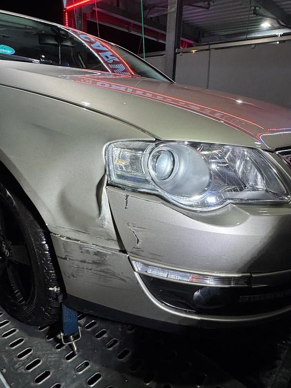 Gebraucht VW Passat 102 PS (75 kW) 2006 Limousine