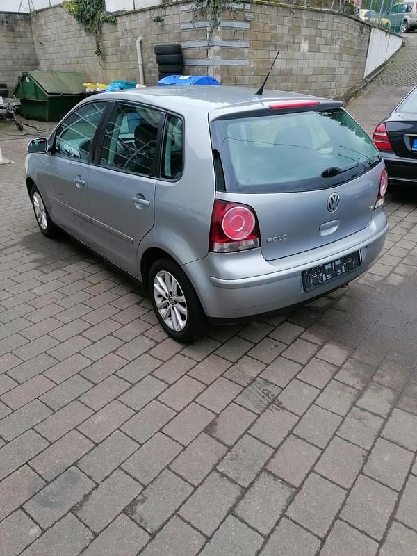Gebraucht VW Polo 80 PS (58 kW) 2007 Silber Kleinwagen