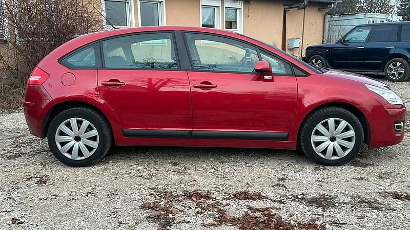 Gebraucht Citroën C4 120 PS (88 kW) 2009 Rot Limousine