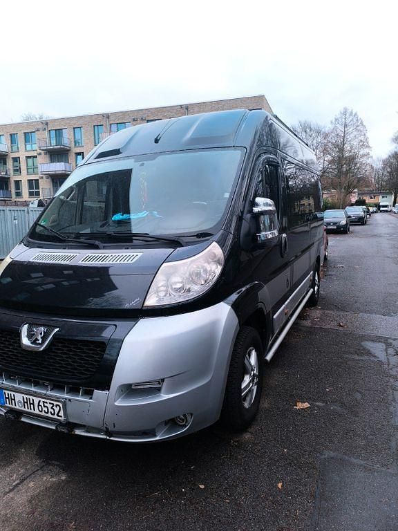 Schwarz Gebraucht 2011 Peugeot Boxer Van | 6.599 € (Fairer Preis) - Bild 1/4