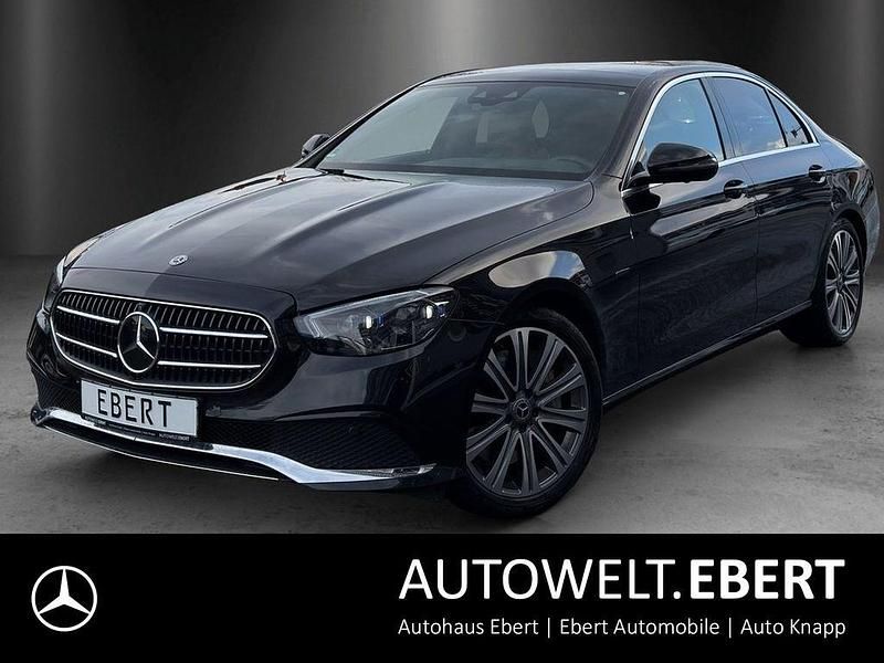 Gebraucht Mercedes E300 211 PS (155 kW) 2020 Schwarz Limousine