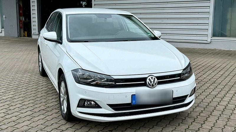 Weiß Gebraucht 2020 VW Polo United Kleinwagen | 17.900 € (Fairer Preis) - Bild 1/4