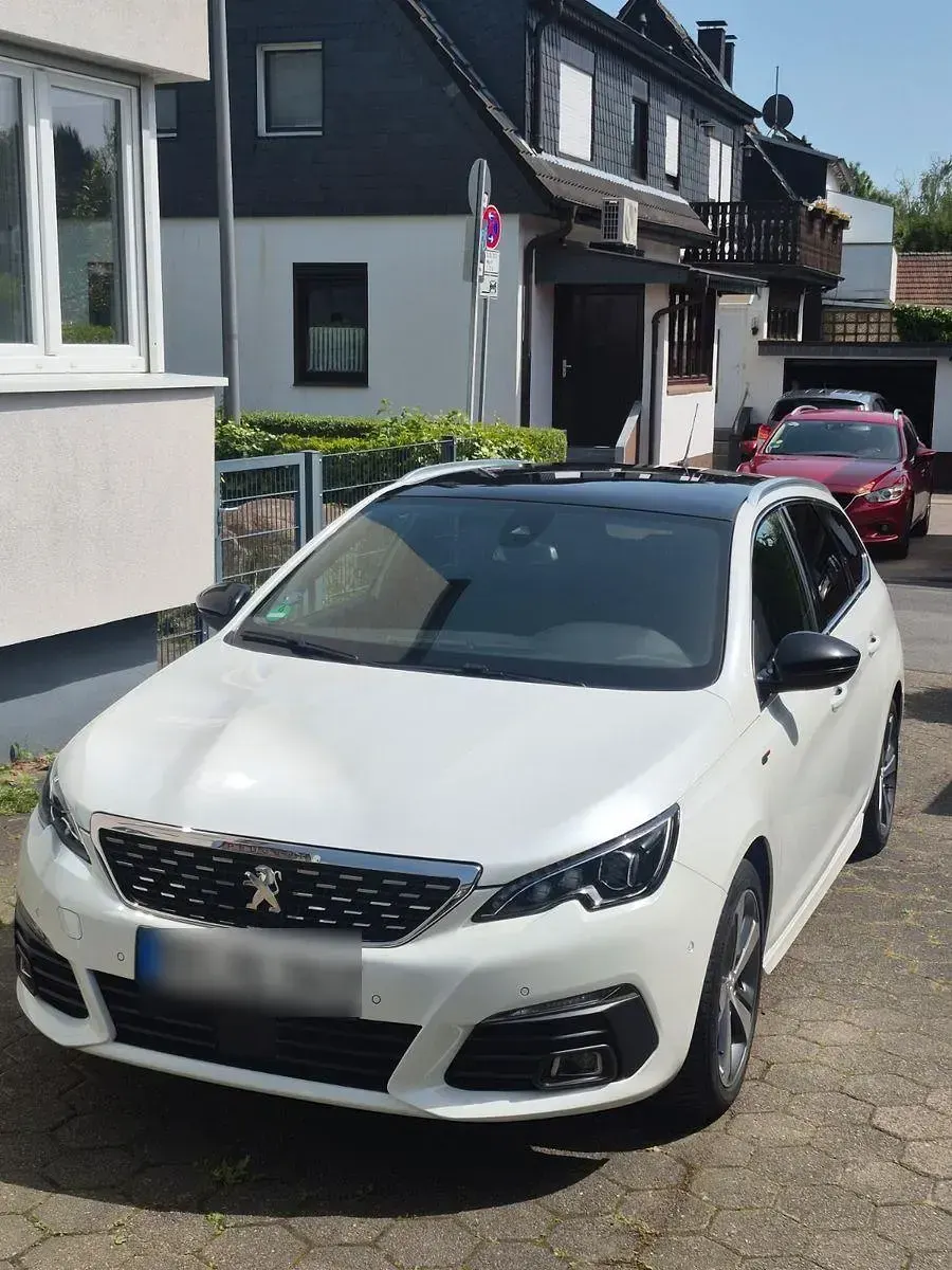 Gebraucht Peugeot 308 SW GT-line 131 PS (96 kW) 2021 Limousine