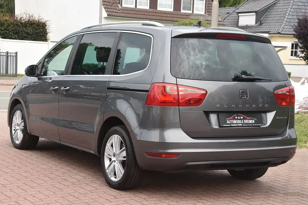Gebraucht Seat Alhambra Style 140 PS (102 kW) 2015 Grau Van / Kleinbus