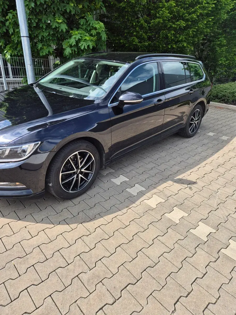 Gebraucht VW Passat 150 PS (110 kW) 2019 Schwarz Kombi