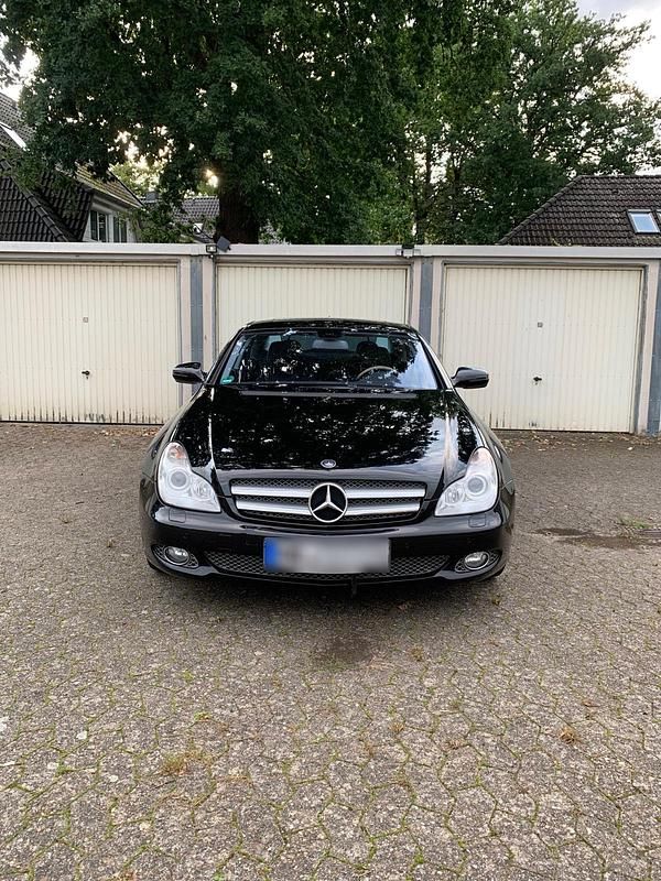 Gebraucht Mercedes CLS350 292 PS (214 kW) 2008 Schwarz Limousine